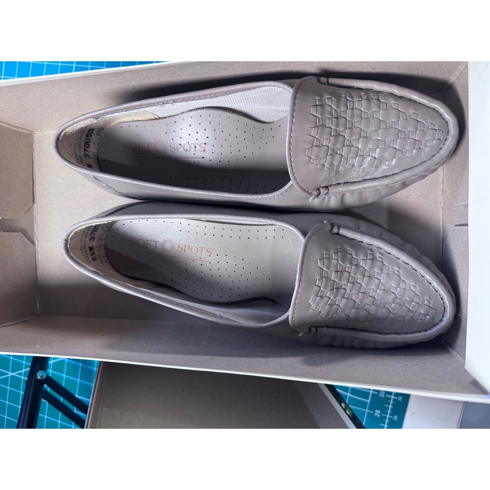 Soft Spots Constance Taupe Leather Woven Loafers Shoes 5.5 W 4036